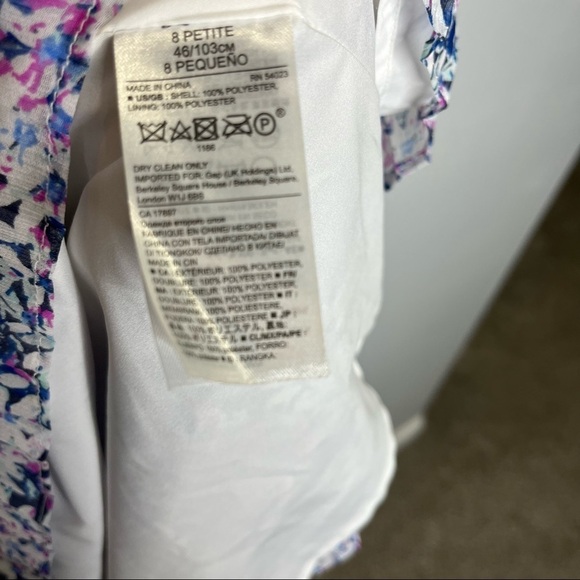 🦋🌙 BANANA REPUBLIC | Purple and White Floral V-Neck Dress - Picture 7 of 9